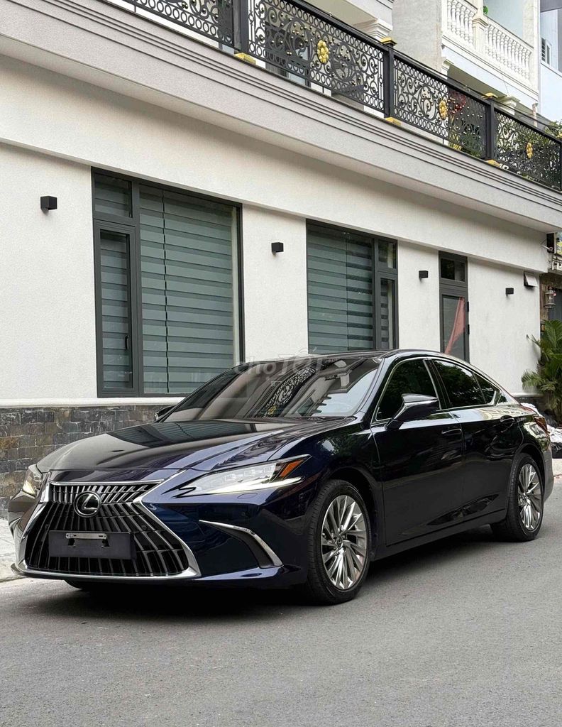 Lexus ES 2022 - ảnh 1