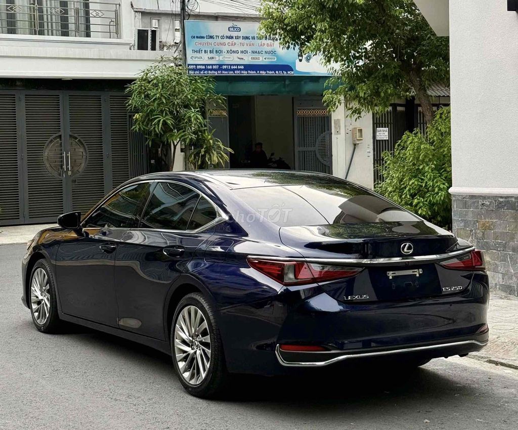 Lexus ES 2022 - ảnh 3