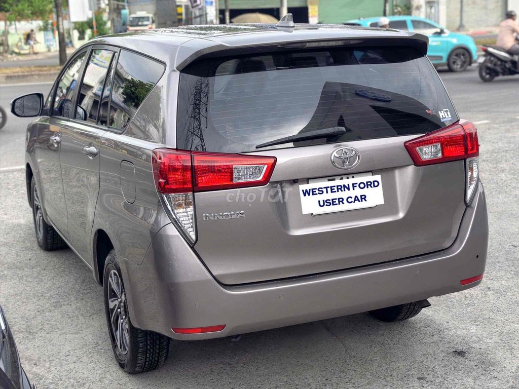 Toyota Innova 2.0E 2021 - ảnh 5