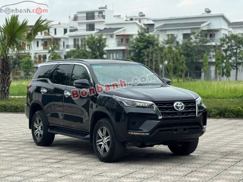Toyota Fortuner 2.4L 4x2 AT 2022 - ảnh 2