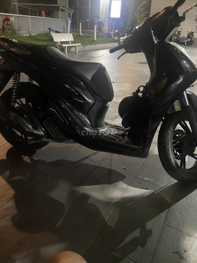 Honda SH 2021 - ảnh 1
