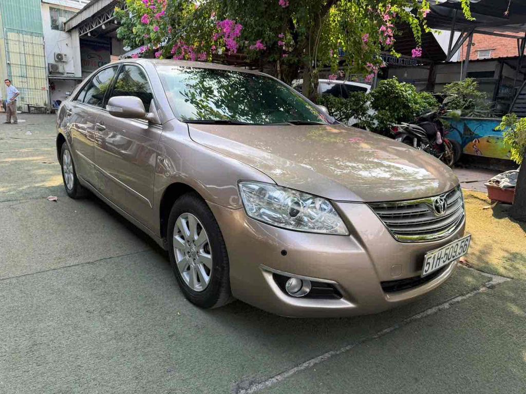 Toyota Camry 2008 - ảnh 1