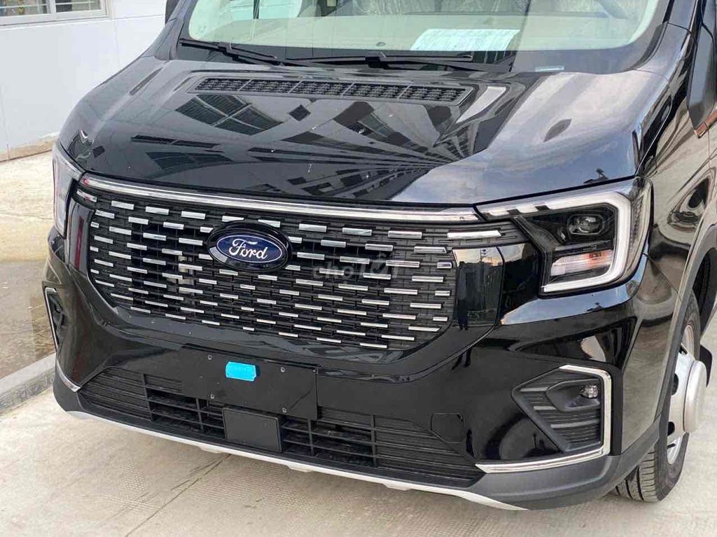 Ford Transit Premium 2025 - ảnh 3