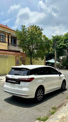 BYD M6 2025 - ảnh 1
