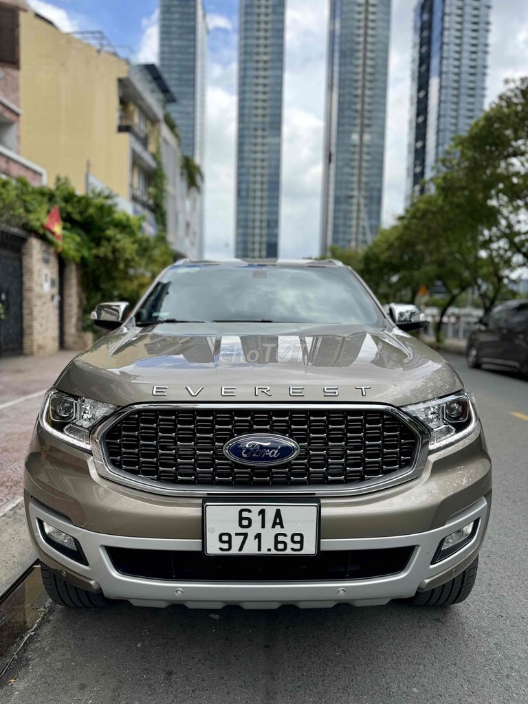 Ford Everest 2021 - ảnh 1