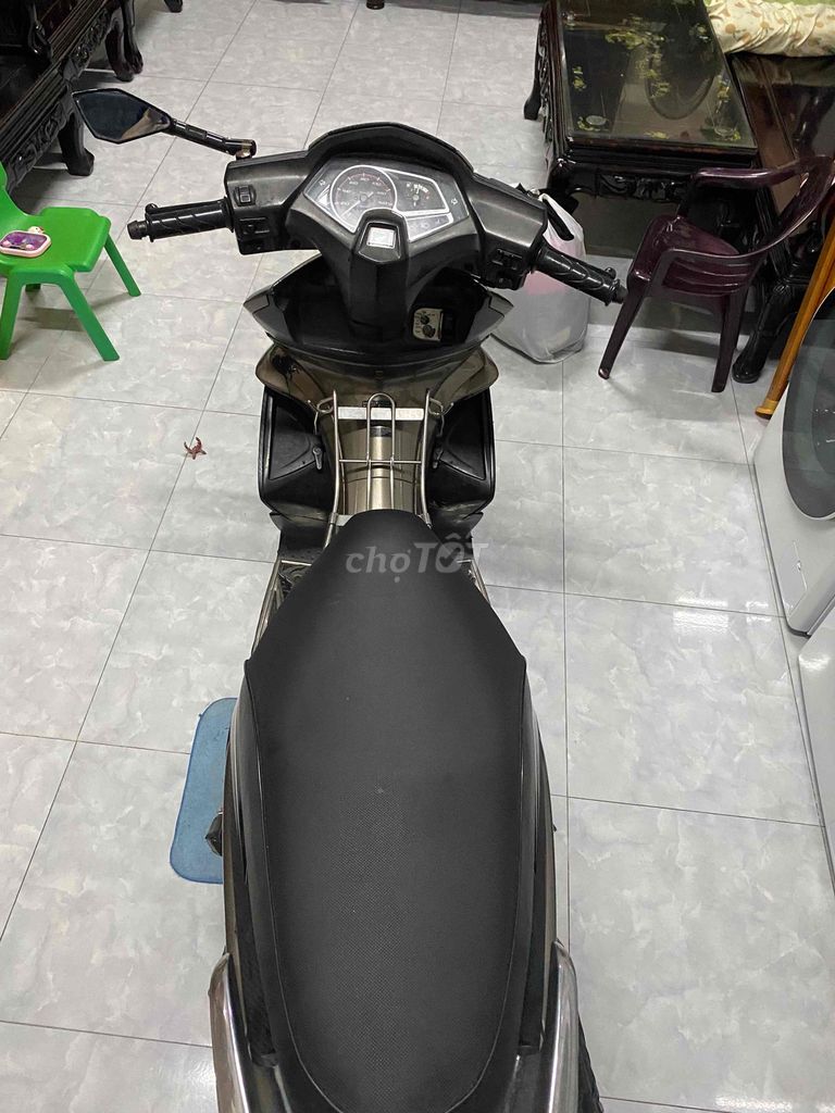 Honda Air Blade 2010 - ảnh 3
