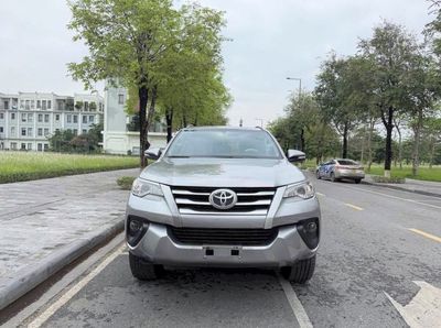 Toyota Fortuner 2017 - ảnh 1