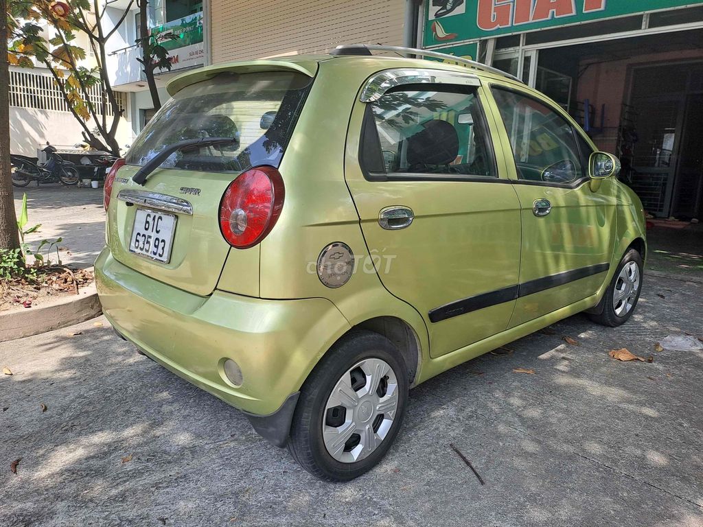 Chevrolet Spark 2010 - ảnh 3