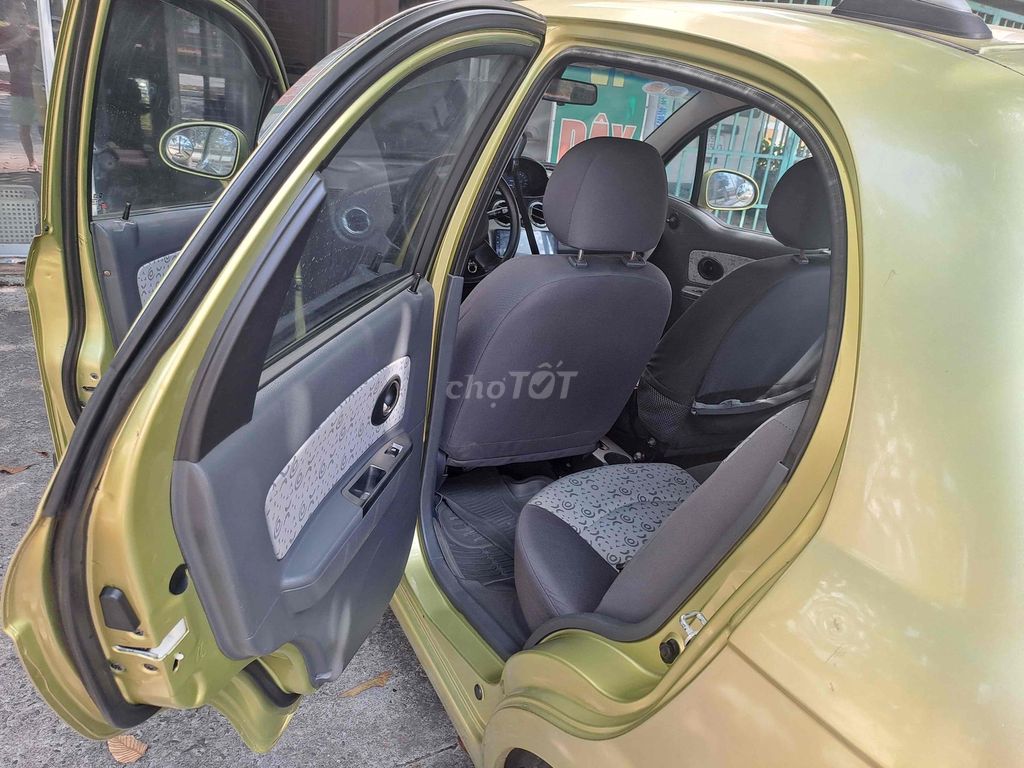 Chevrolet Spark 2010 - ảnh 4