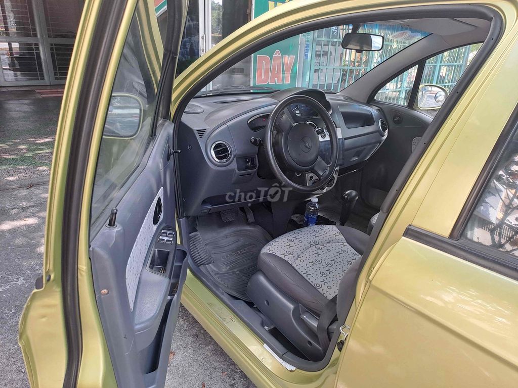 Chevrolet Spark 2010 - ảnh 5