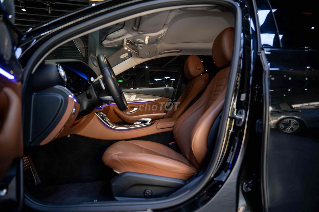 Mercedes-Benz 2019 - ảnh 4