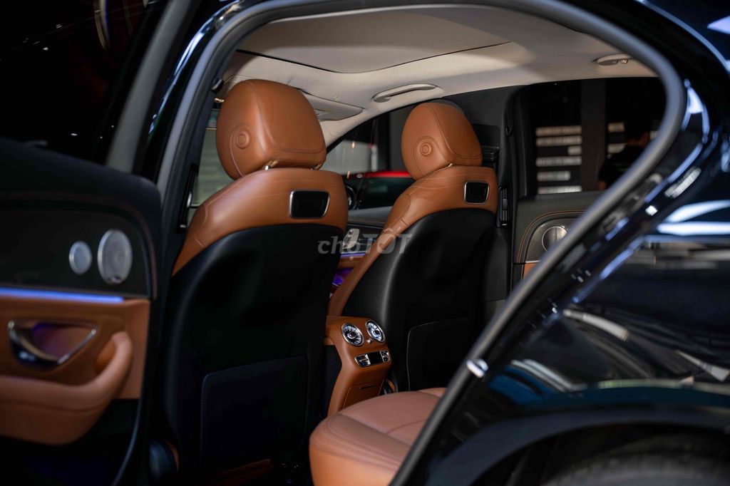 Mercedes-Benz 2019 - ảnh 5