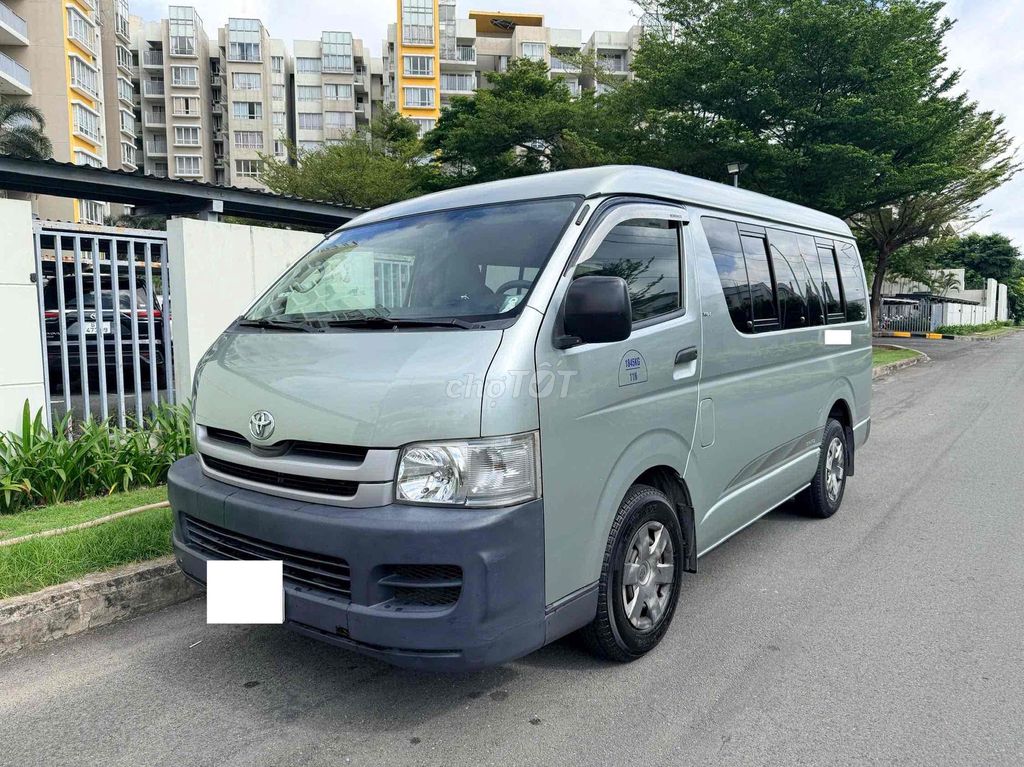 Toyota Hiace 2008 - ảnh 3