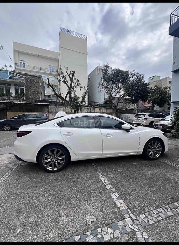 Mazda 2022 - ảnh 1