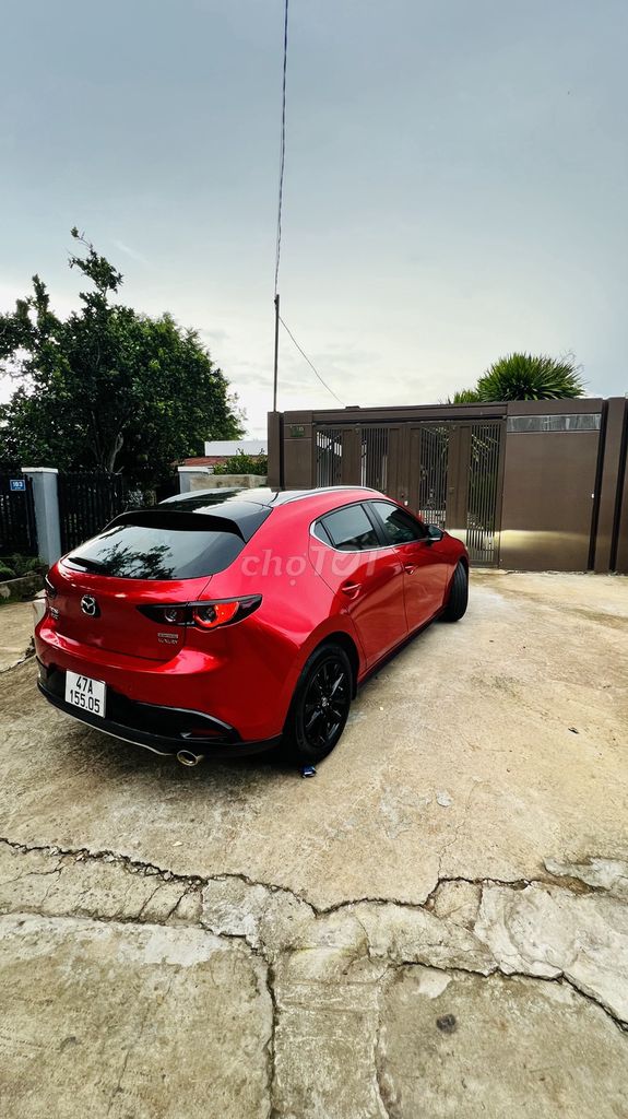 Mazda 3 - ảnh 1