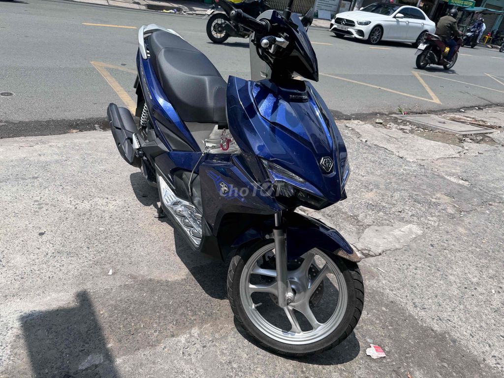 Honda Air Blade 2018 - ảnh 4