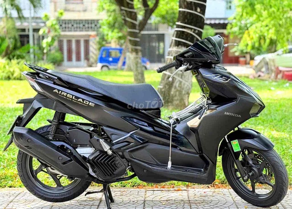 Honda Air Blade 2024 - ảnh 1