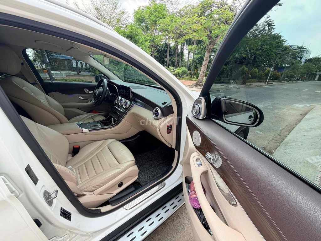 Mercedes-Benz - ảnh 5