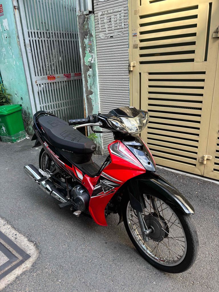 Yamaha Sirius 2015 - ảnh 3