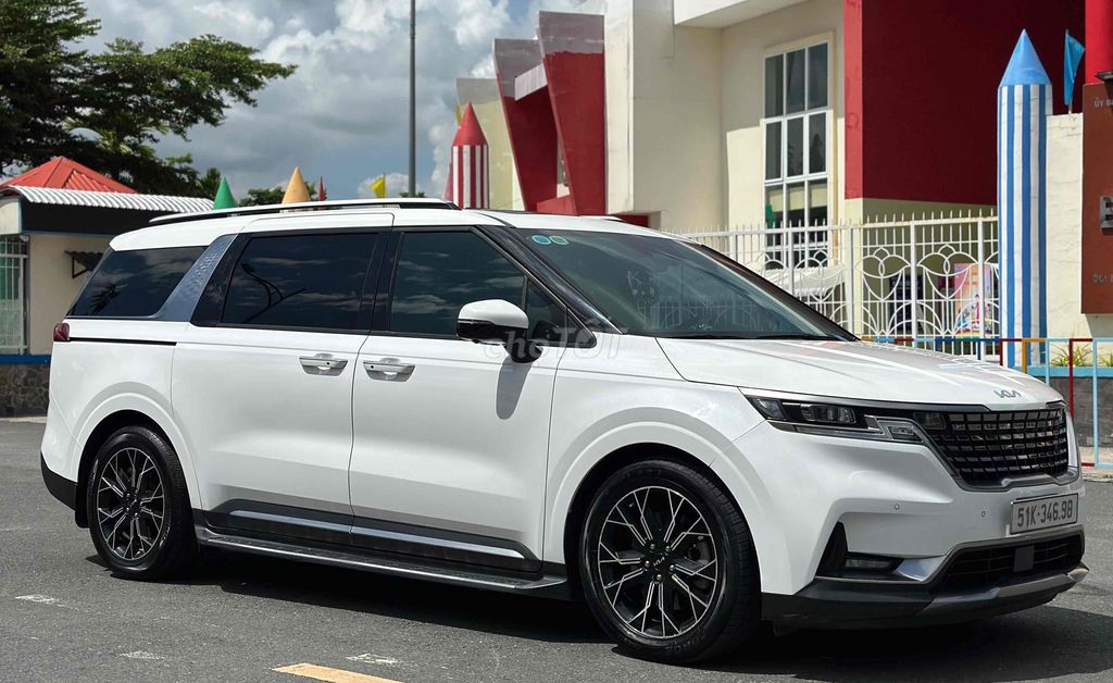 Kia Carnival Signature 2.2D 2022 - ảnh 3