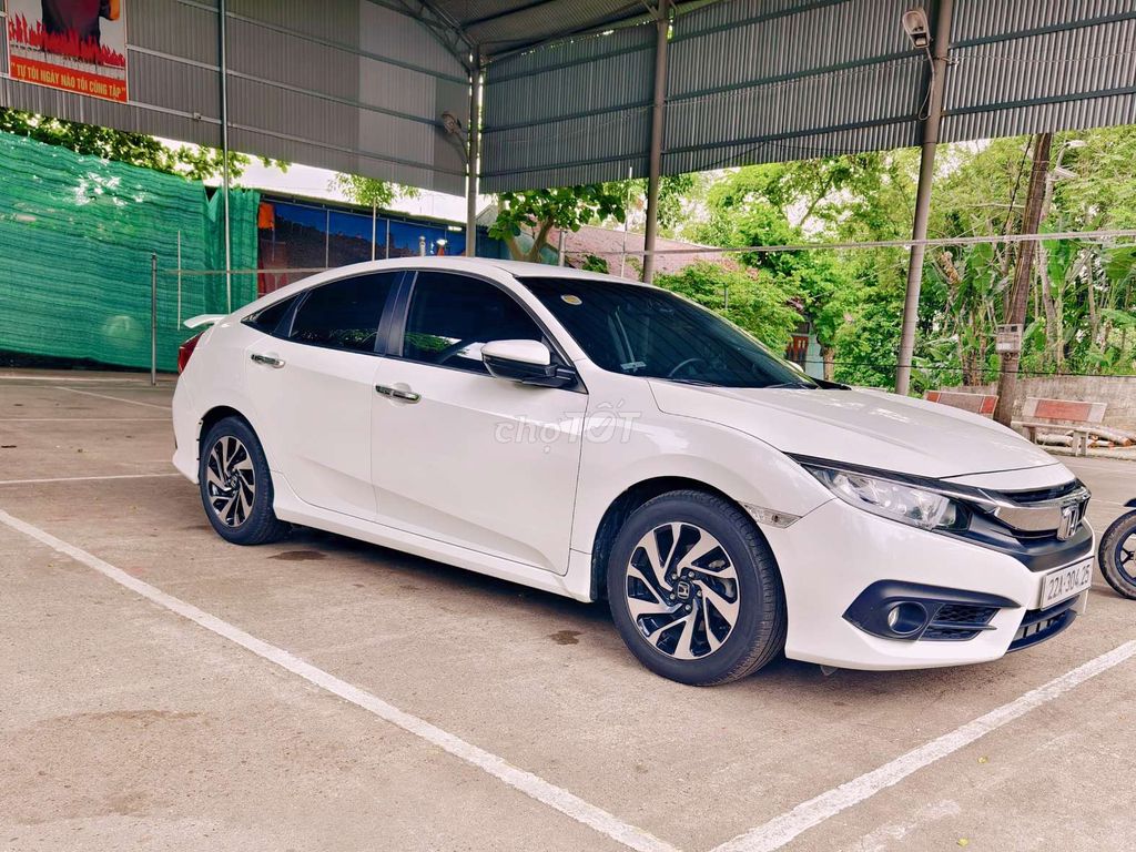 Honda Civic 2018 - ảnh 1
