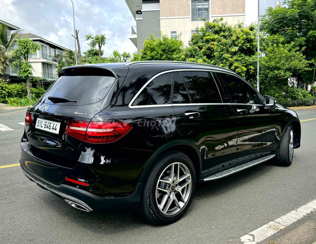 Mercedes-Benz 2019 - ảnh 2