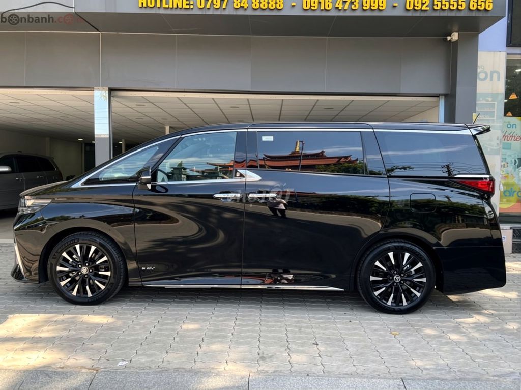 Toyota Alphard 2026 - ảnh 5