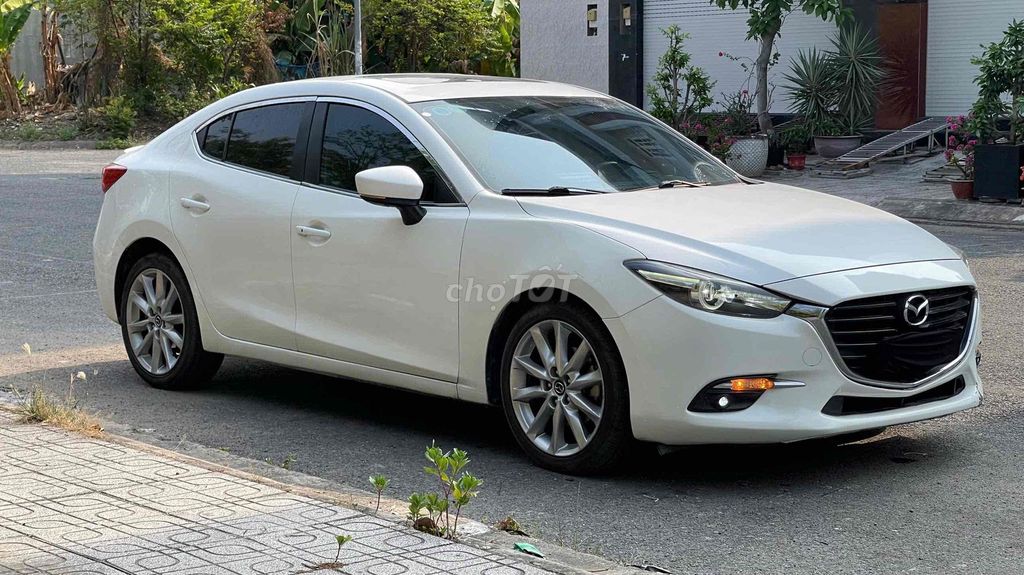 Mazda 3 2017 - ảnh 1