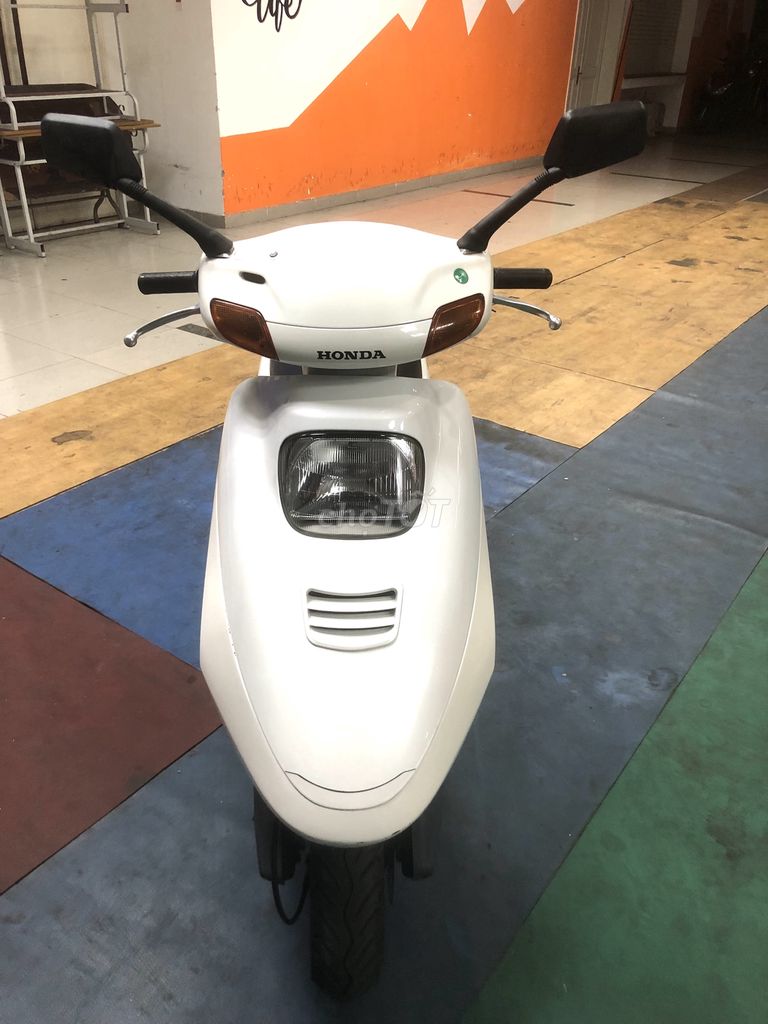 Bán xe 2004 - ảnh 1