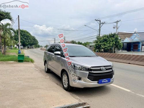 Toyota Innova 2.0E 2020 - ảnh 2