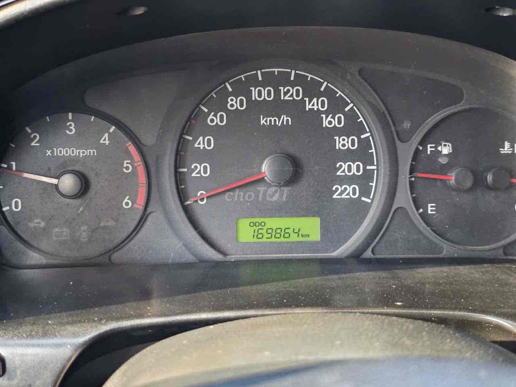 Hyundai Starex 2008 - ảnh 5