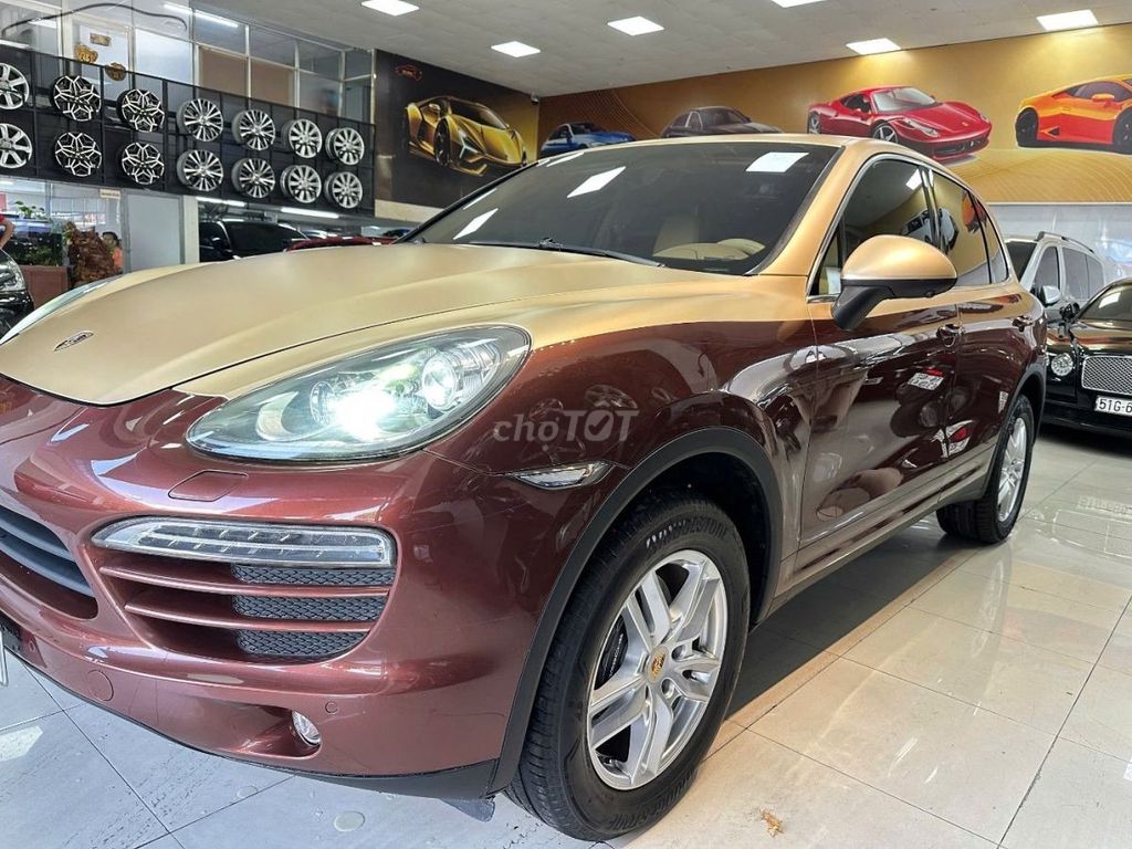 Porsche Cayenne 2011 - ảnh 4