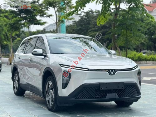 VinFast Limo Green AT 2025 - ảnh 2