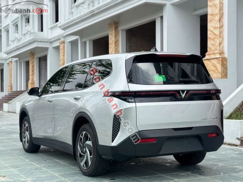 VinFast Limo Green AT 2025 - ảnh 4