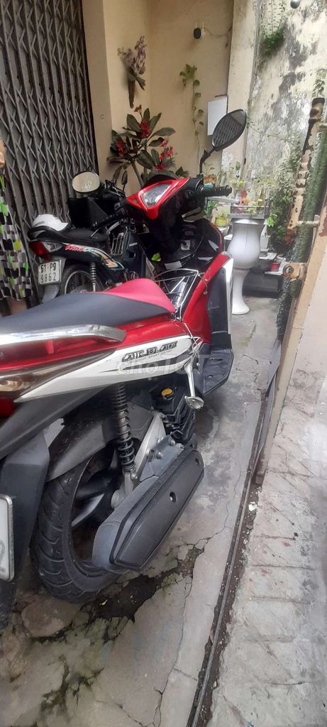 Honda Air Blade 2012 - ảnh 1