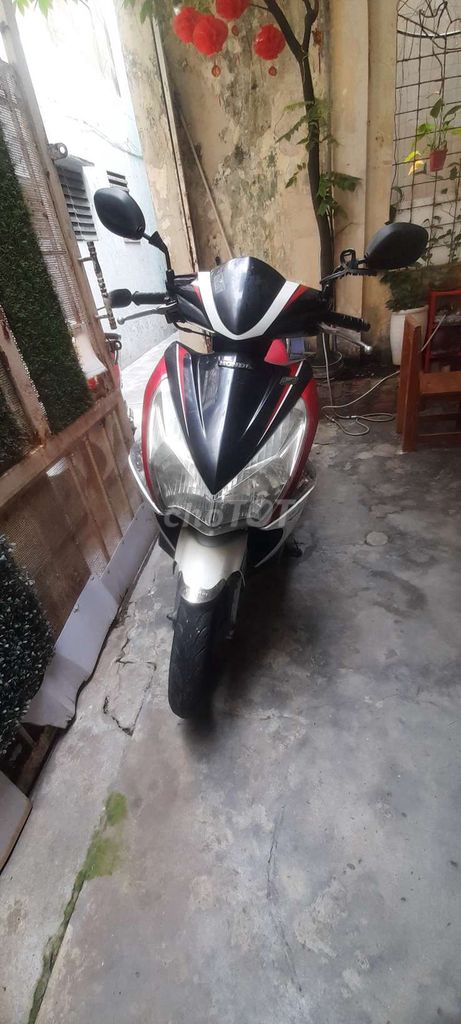 Honda Air Blade 2012 - ảnh 2