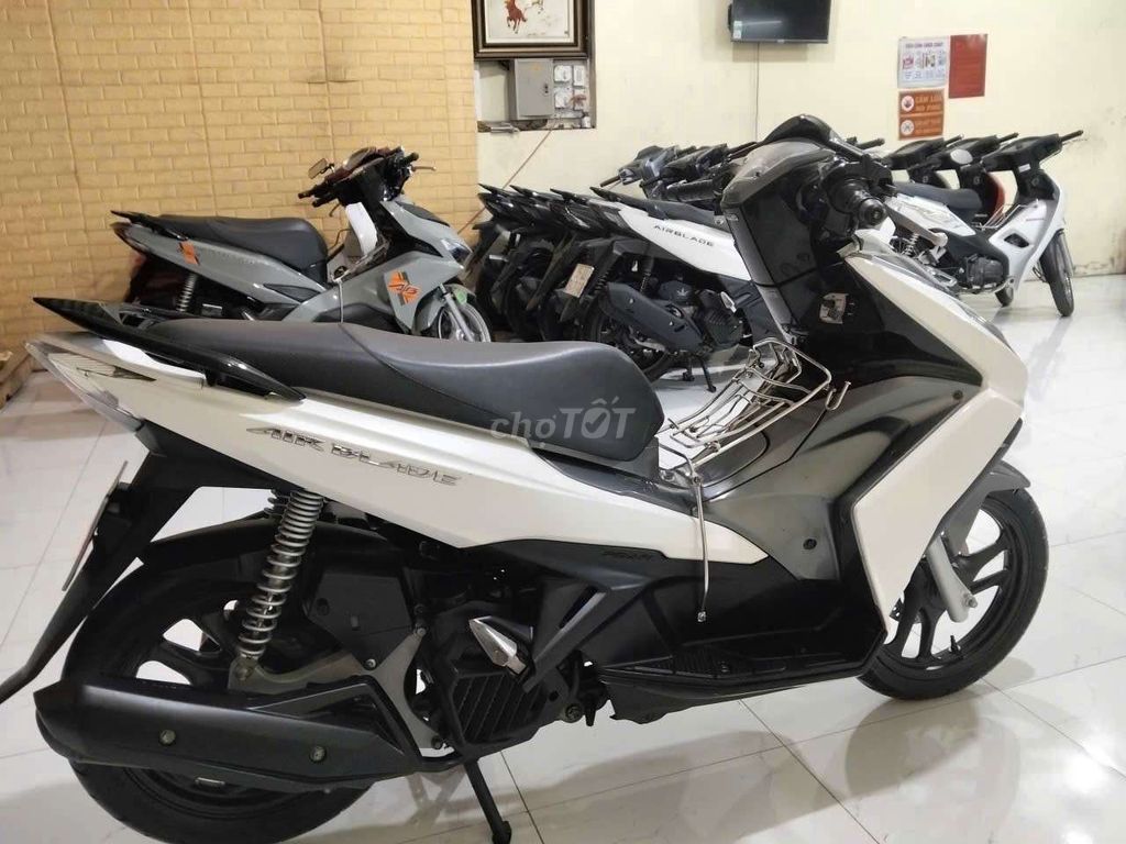 Honda Air Blade 2013 - ảnh 3