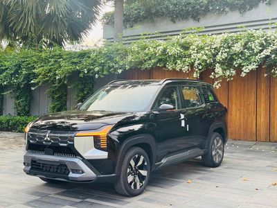 Mitsubishi Destinator Ultimate 2026 - ảnh 1