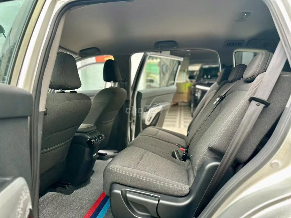 VinFast Limo Green 2025 - ảnh 3