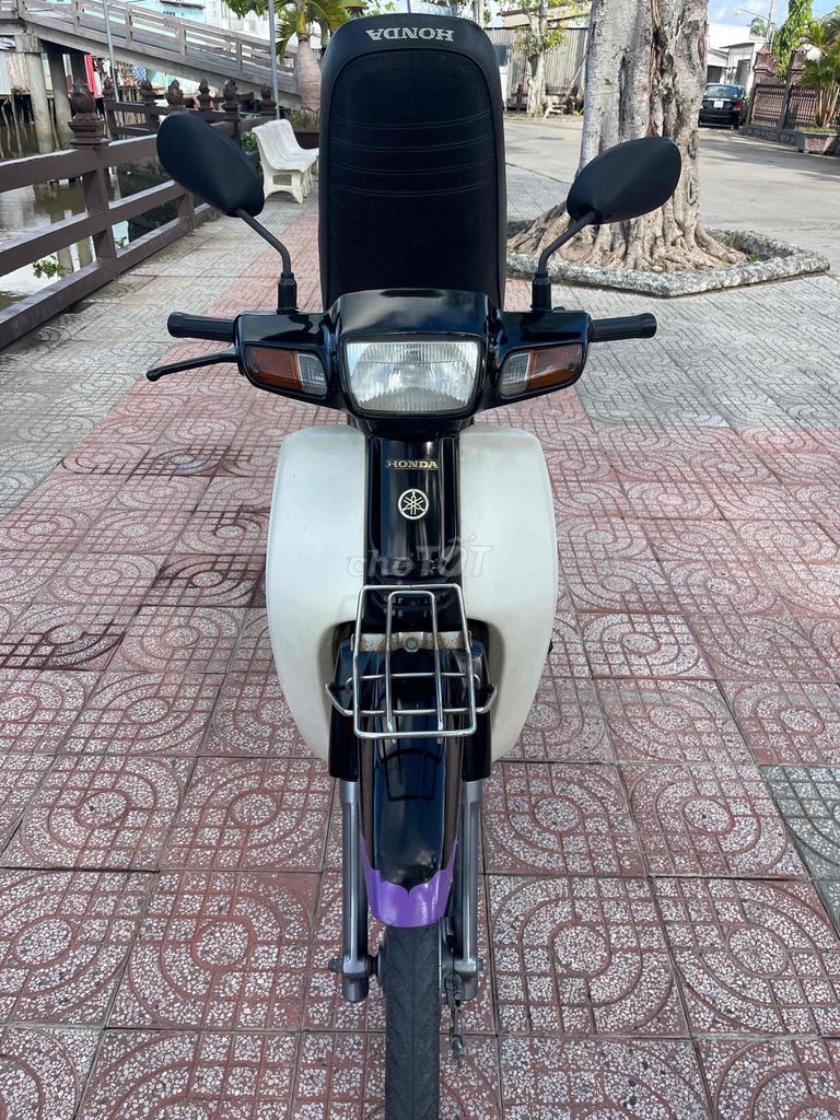 Honda Dream 1995 - ảnh 1