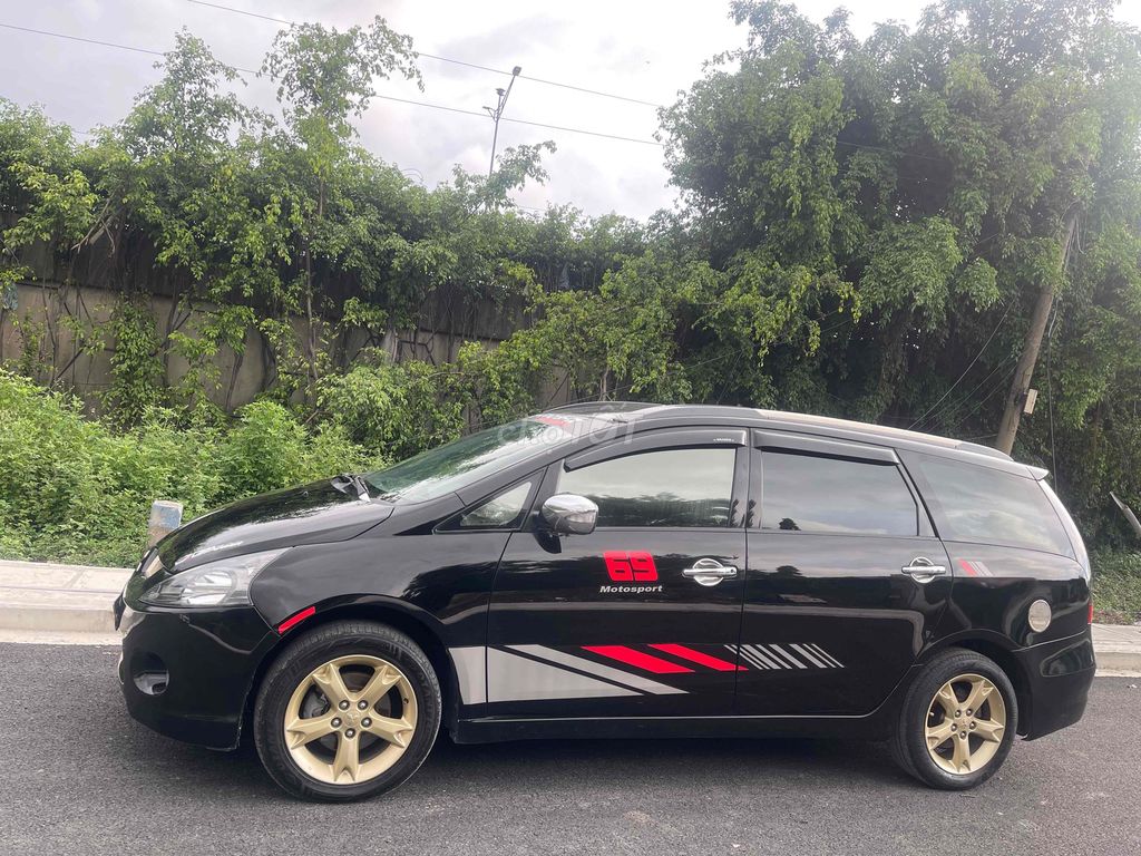 Mitsubishi Grandis 2009 - ảnh 1