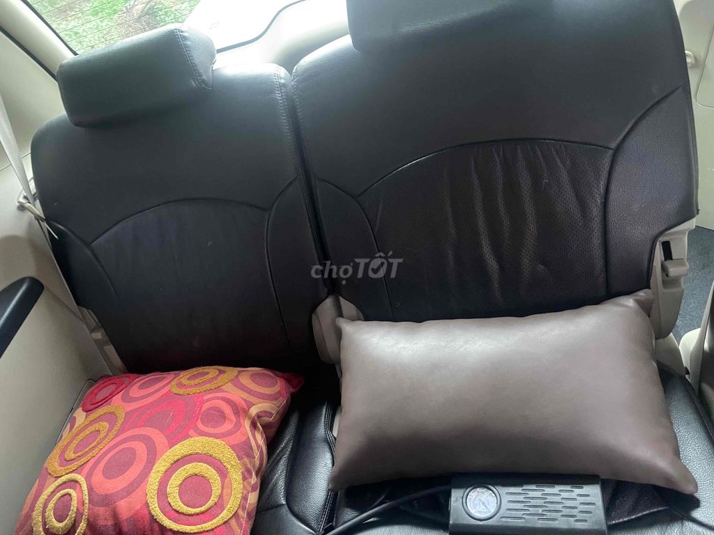 Mitsubishi Grandis 2009 - ảnh 5