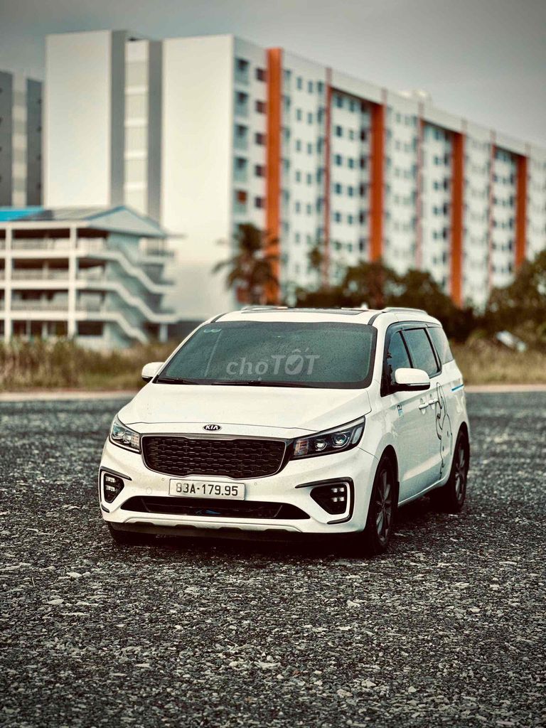 Kia Sedona 2018 - ảnh 4