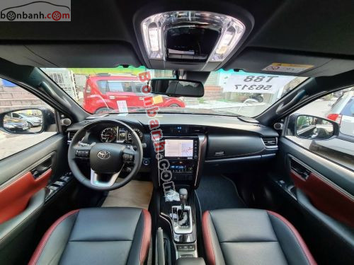 Toyota Fortuner Legender 2.4L 4x2 AT 2026 - ảnh 5
