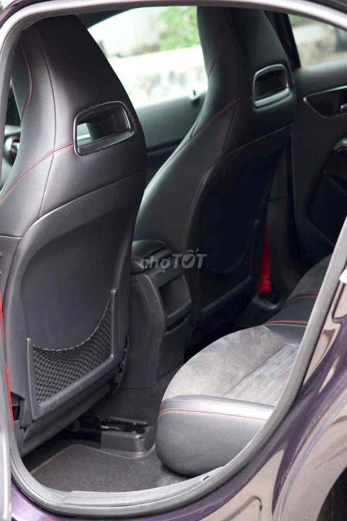 Mercedes-Benz 2013 - ảnh 3