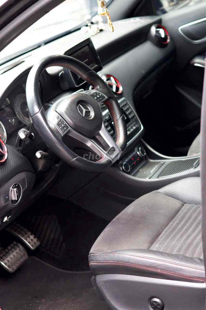Mercedes-Benz 2013 - ảnh 4