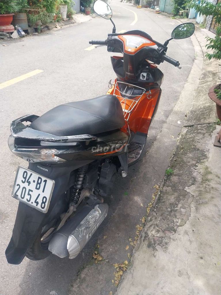 Honda Air Blade 2015 - ảnh 4