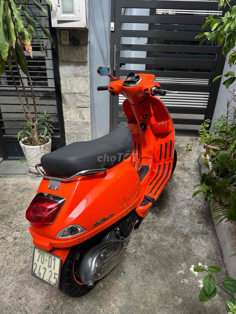 Piaggio Vespa 2014 - ảnh 1