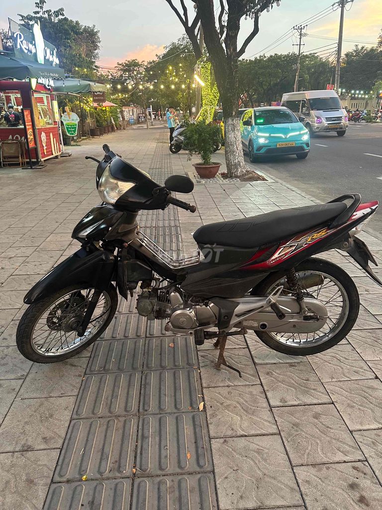Honda Wave 2012 - ảnh 3
