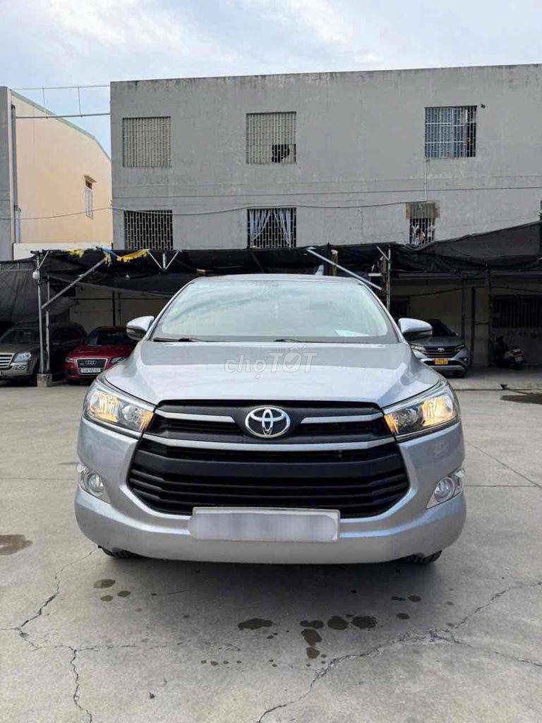 Toyota Innova 2.0E 2019 - ảnh 1